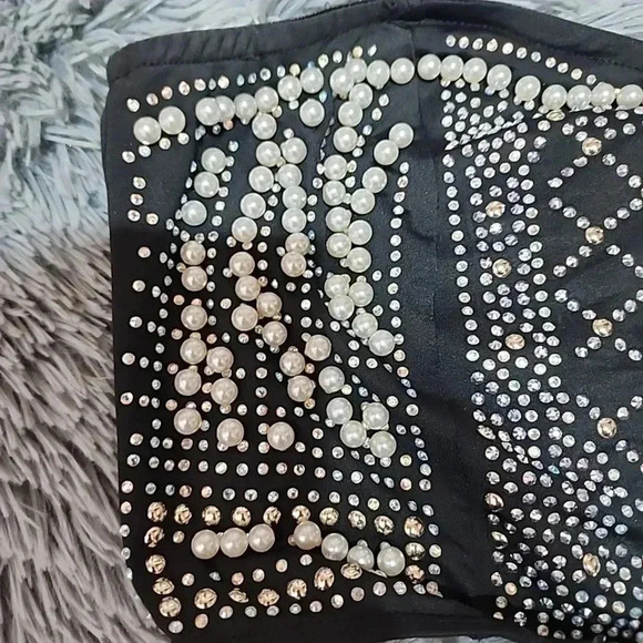 Akira Rhinestone and Pearl Embellished Tube top. Brand new without tags - Picture 4 of 6